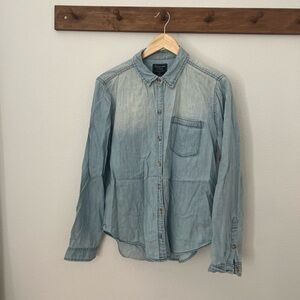 Classic Abercrombie denim shirt